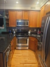 1258 W Winona St in Chicago, IL - Building Photo - Building Photo