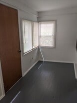 218 Miller Ave in Norfolk, NE - Building Photo