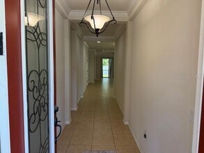 7017 Island Queen Ct in Sarasota, FL - Building Photo - Building Photo