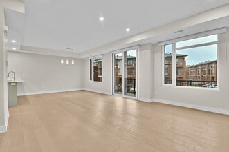 306 Rhonda Stewart Private in Ottawa, ON - Building Photo - Building Photo