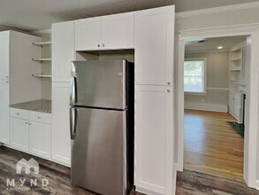 128 Brierwood Rd in Statesville, NC - Foto de edificio - Building Photo