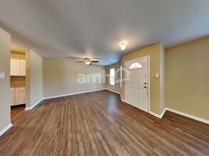 10127 Cumberland Pointe Blvd in Noblesville, IN - Building Photo - Building Photo