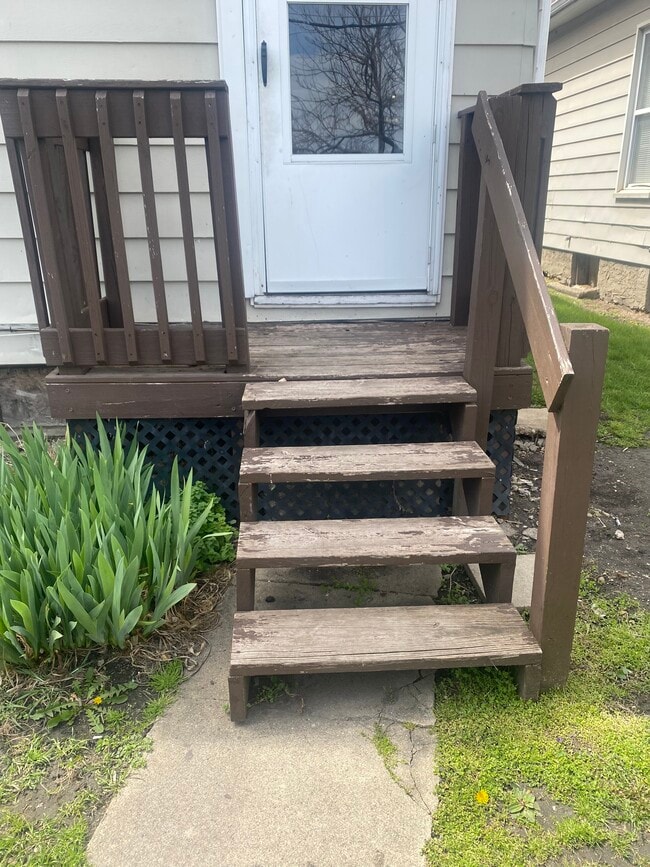 property at 109 Manhattan St