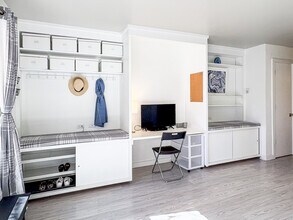 1329 Pitkin Ave, Unit #2 in Glenwood Springs, CO - Building Photo - Building Photo