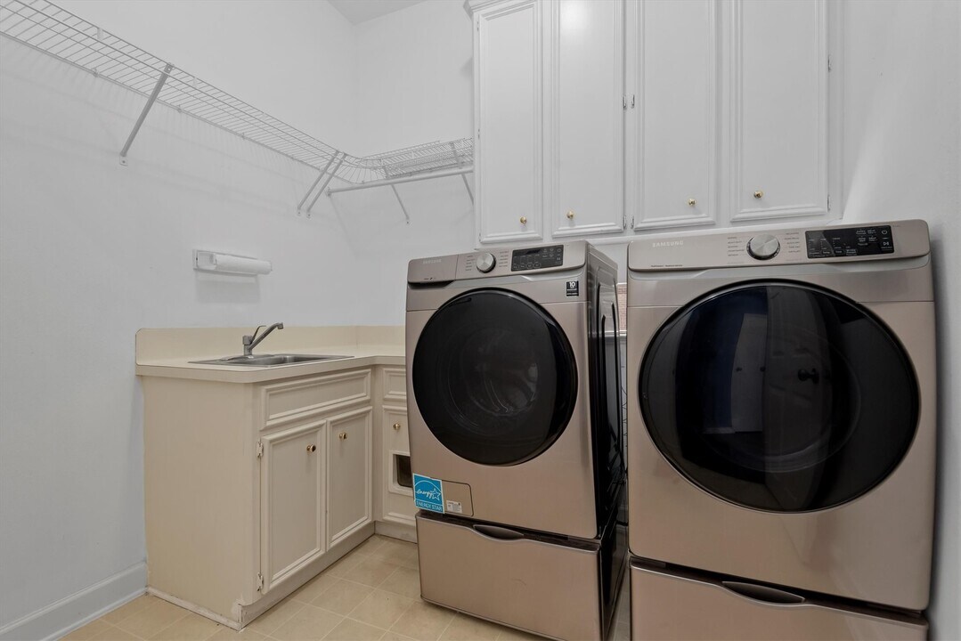 14231 Championship Ln in Houston, TX - Building Photo