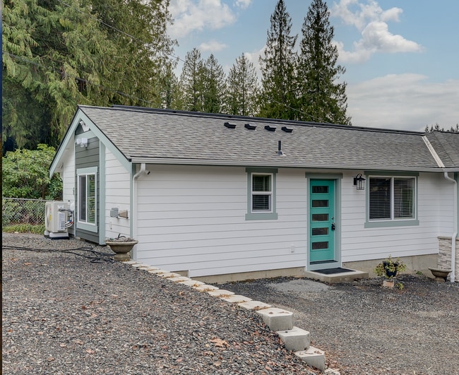 property at 15608 E Shore Dr