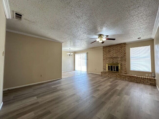 2316 80th St in Lubbock, TX - Building Photo - Building Photo