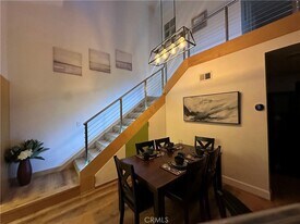 2217 Vanderbilt Ln in Redondo Beach, CA - Building Photo