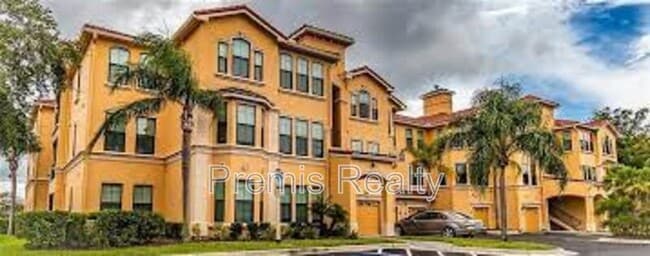 property at 2739 Via Capri