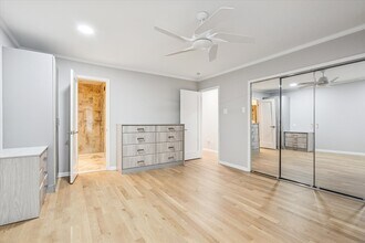 42 Golf Club Dr in Langhorne, PA - Building Photo - Building Photo