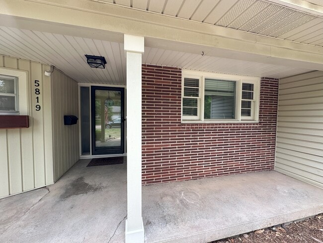 5819 Blueridge St in Wichita, KS - Building Photo - Building Photo