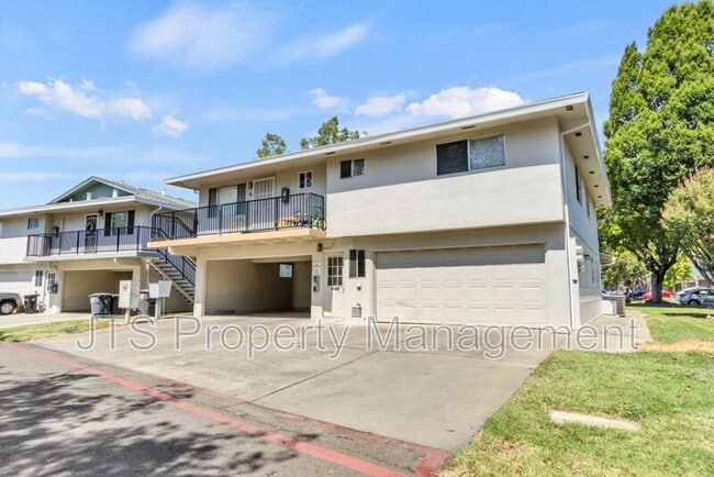 6436 Bremen Dr in Citrus Heights, CA - Building Photo - Building Photo