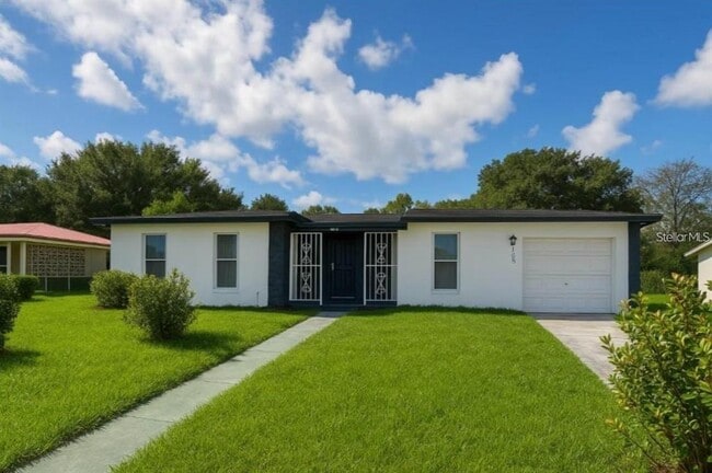 property at 1048 Wakefield Cir