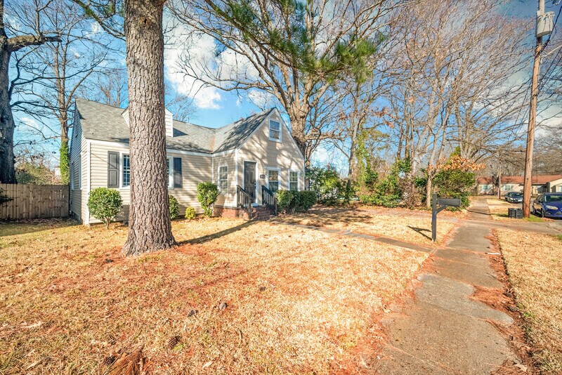 3221 Locust Ave in Norfolk, VA - Building Photo