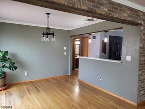 2 Gilbert Ave in Elmwood Park, NJ - Building Photo - Building Photo