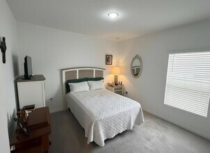 9611 Rampart Rd in Leesburg, FL - Foto de edificio - Building Photo