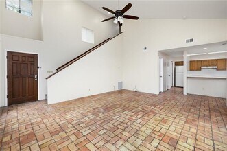 4537 N 1st Ln in McAllen, TX - Building Photo - Building Photo