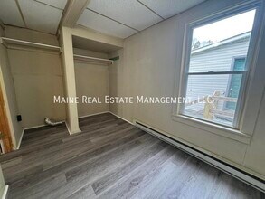 38 Academy St in Hartland, ME - Building Photo - Building Photo