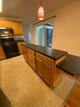 13380 SW Farmington Rd in Beaverton, OR - Building Photo - Building Photo