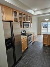 2101 Meadow Ct in Des Moines, IA - Building Photo - Building Photo