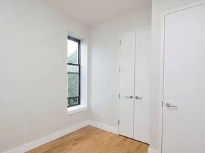 474 Lafayette Ave in Brooklyn, NY - Building Photo - Building Photo