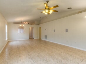2850 Afton Cir in Orlando, FL - Building Photo - Building Photo