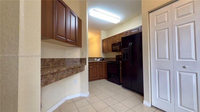 property at 1918 Alamanda Way