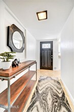 1446 N McAllister Ave in Tempe, AZ - Foto de edificio - Building Photo