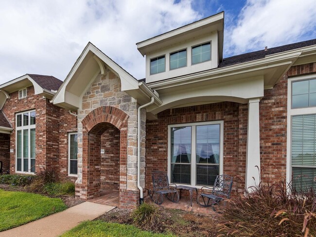 3334 Spring Landing Ln