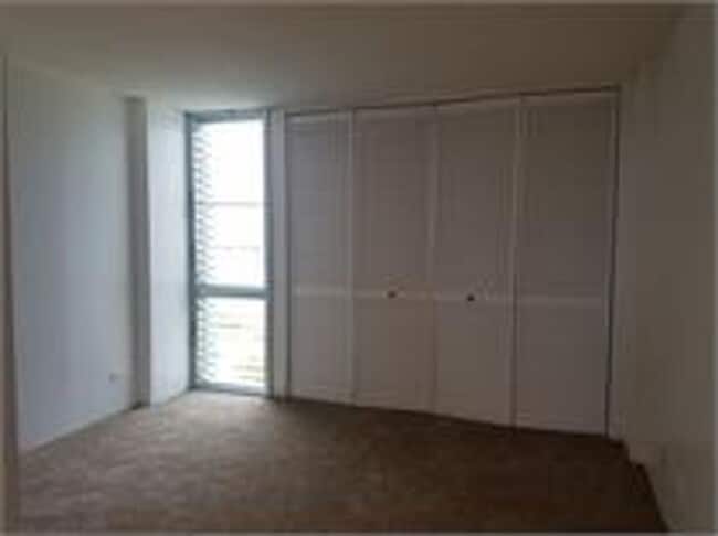 1160 Ala Napunani St in Honolulu, HI - Building Photo - Building Photo