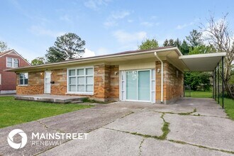 5505 W Pages Ln in Louisville, KY - Building Photo - Building Photo