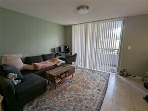 631 Lyons Rd in Coconut Creek, FL - Building Photo - Building Photo