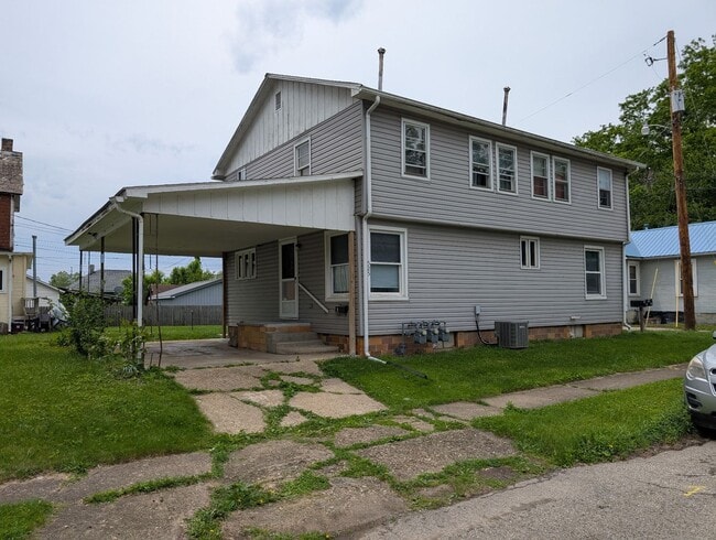property at 525 W 2nd St