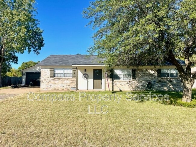 property at 442 Fernwood Dr