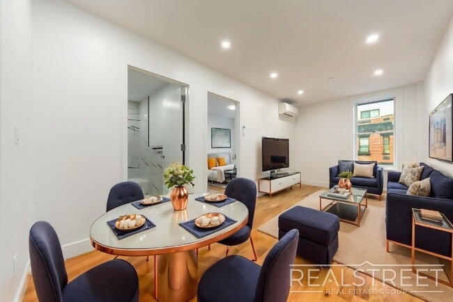 property at 1439 Lincoln Pl
