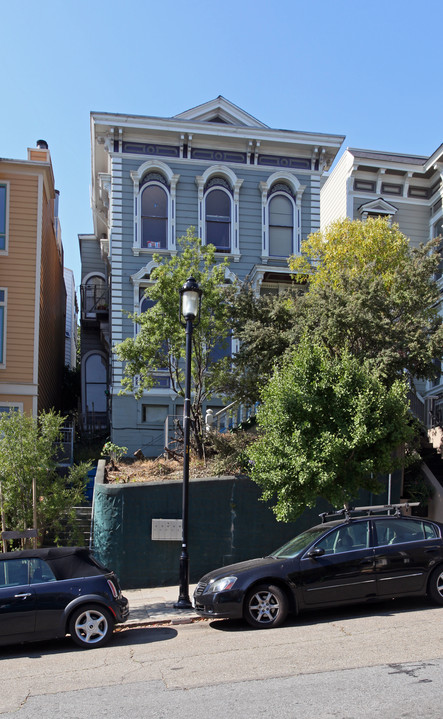 109 Liberty St in San Francisco, CA - Building Photo