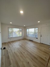 820 Gordon Ave, Unit 4 in Belmont, CA - Building Photo - Building Photo