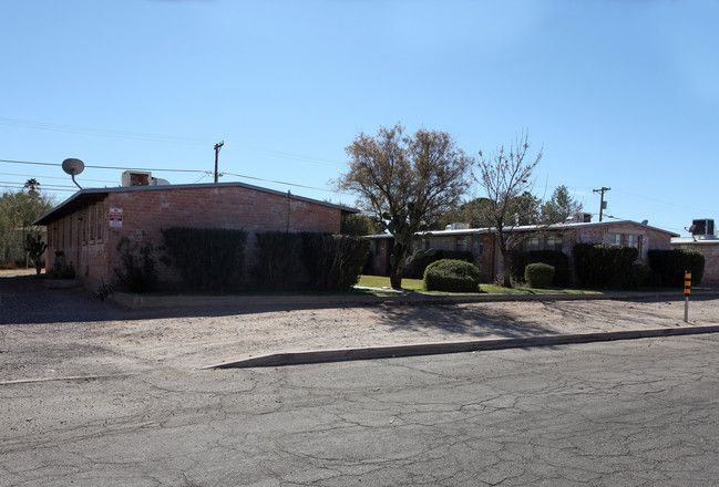 3420-3462 E 2nd St in Tucson, AZ - Foto de edificio - Building Photo