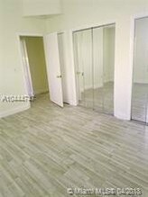 2822 Pine Tree Dr in Miami Beach, FL - Building Photo - Building Photo