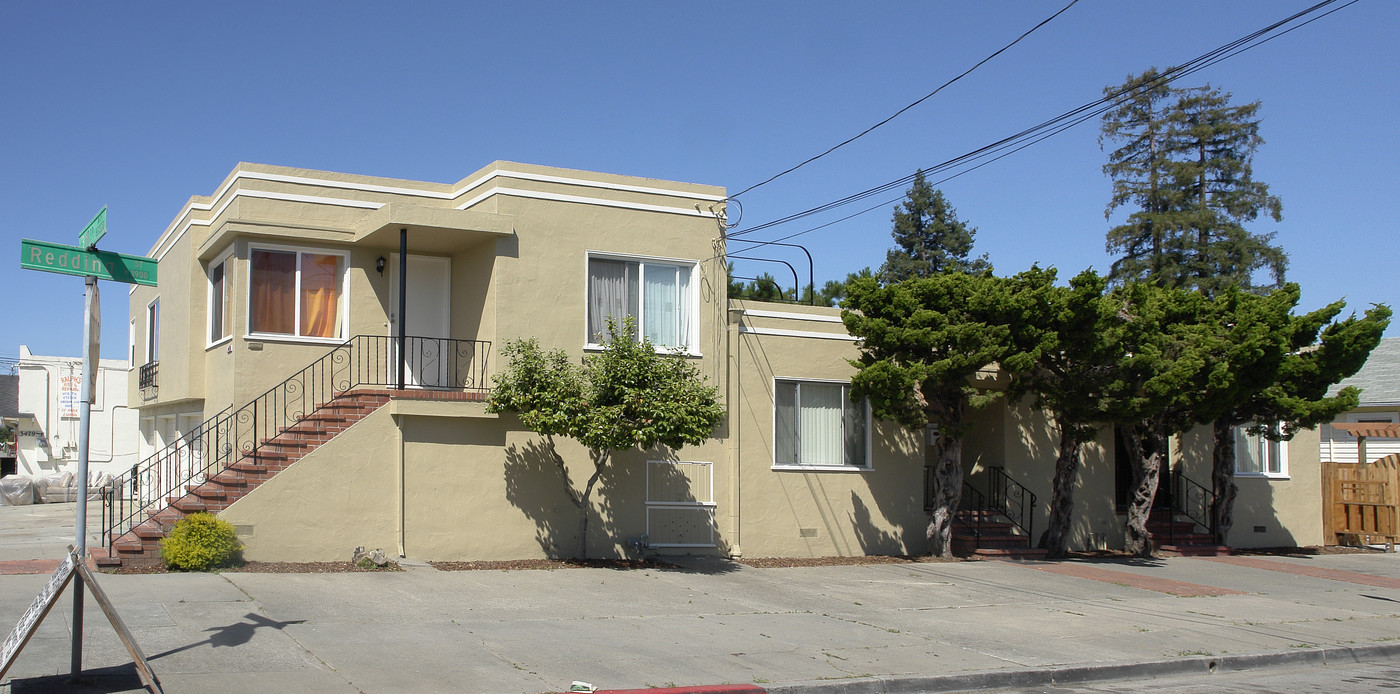 3491 38th Ave in Oakland, CA - Building Photo