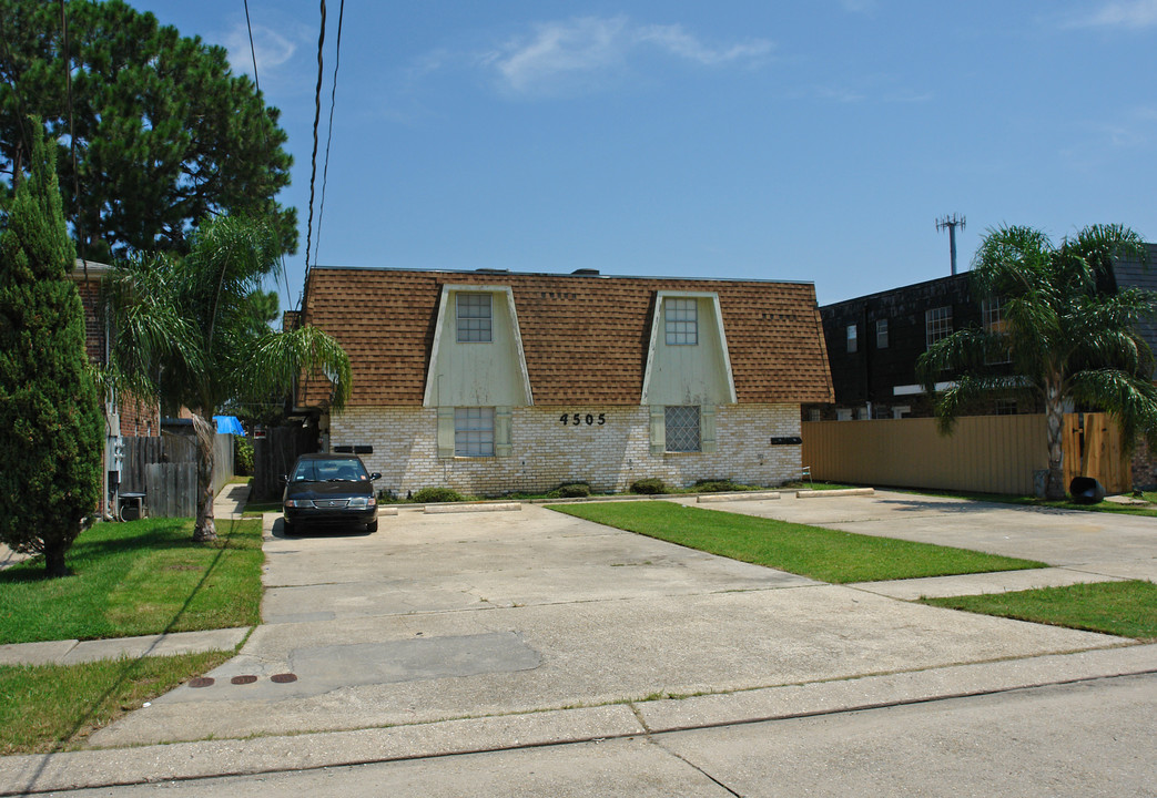 4505 Tabony St in Metairie, LA - Foto de edificio