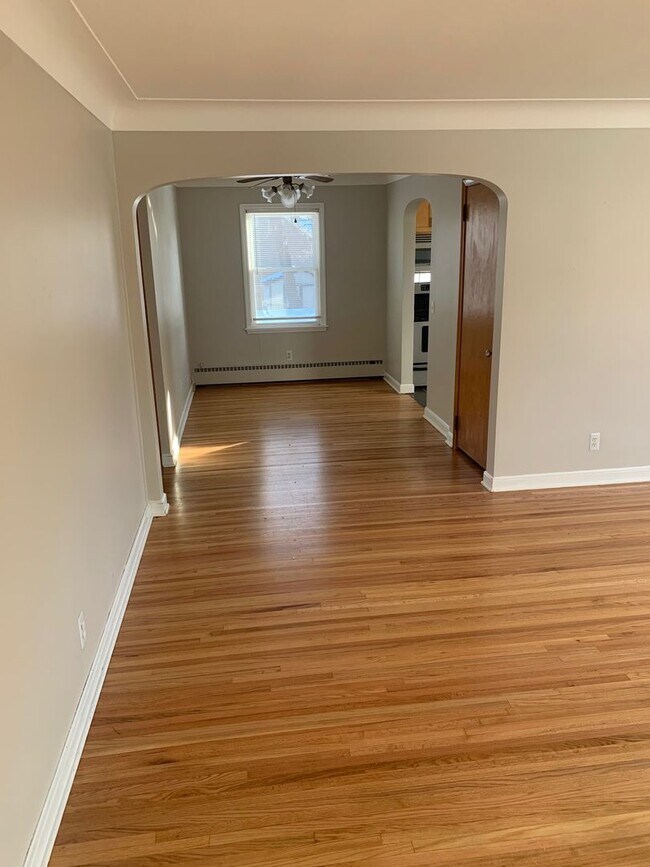 1510 Kelly Dr-Unit -1510-02 in Minneapolis, MN - Building Photo - Building Photo