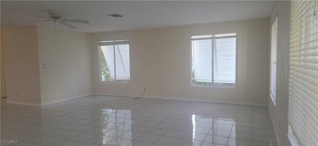 526 102nd Ave N in Naples, FL - Building Photo - Building Photo