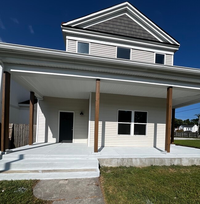 614 Vincennes St, Unit #2