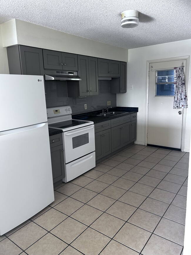 913 S Char Mil Ave in Lake Alfred, FL - Building Photo - Building Photo