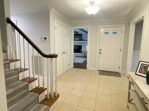 58 Heritage Ln in Stamford, CT - Building Photo - Building Photo