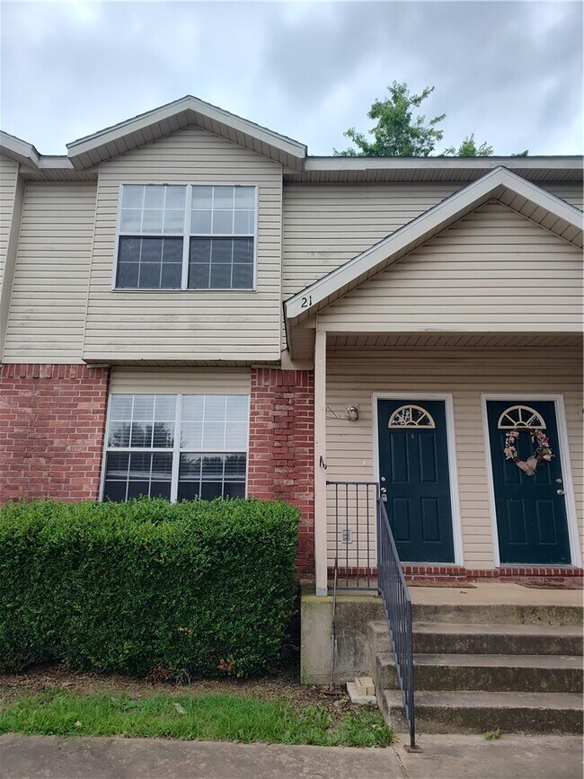 property at 21 W Rainsong St