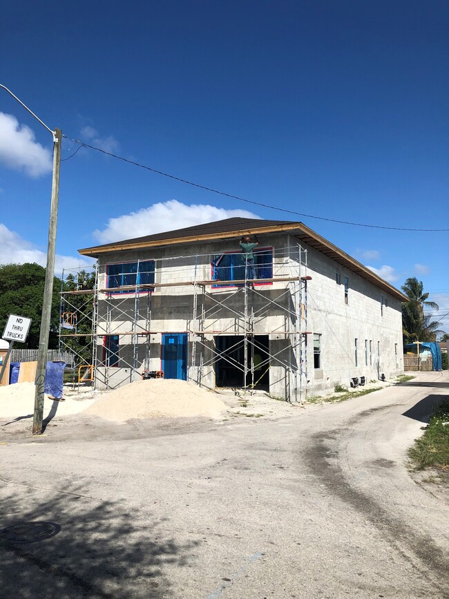 2115-1-2 Arthur St in Hollywood, FL - Building Photo - Building Photo