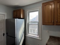 17 Frank St, Unit 3 in Watertown, MA - Building Photo - Building Photo