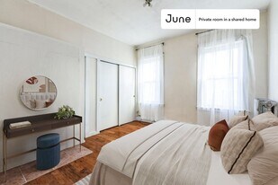 Room in Shared 5 bed/1 bath home in Cambridge, MA - Building Photo